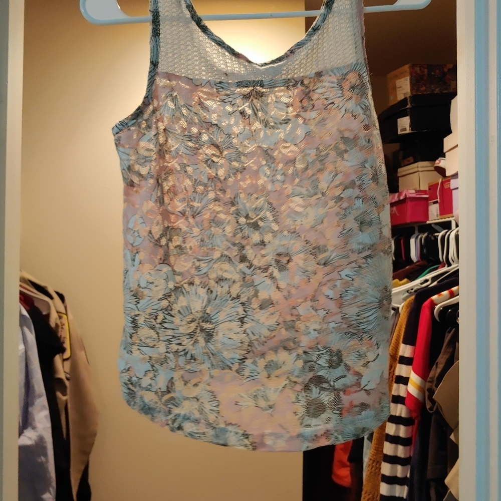 Delia's XS lace tank top